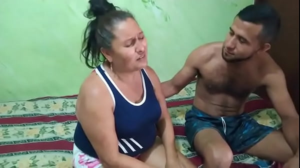 Me gusta consentir a_mi esposa con masajes despues del trabajo