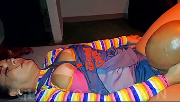 Meti a piroca na milf casada na festa a fantasia