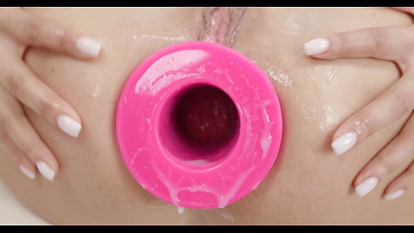 Play MP4 - Monika Fox Testing the handmade inspection kit size L &lpar;with additional anal fisting&rpar; TWT216