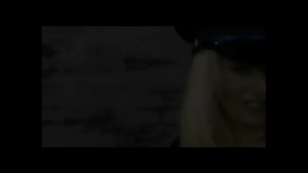 Nonton Nicoletta Plays A Horny Prison Guard Who Loves To Suck Multiple Cocks thumbnail