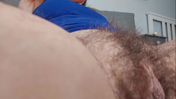 Nonton Pissing , Squirting From A Hairy Pussy , I Wet My Dress And Bra , A Powerful Fountain Close-up thumbnail