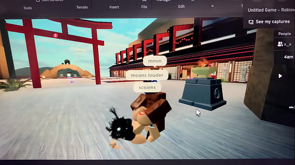 Headless slut loves getting creampied.