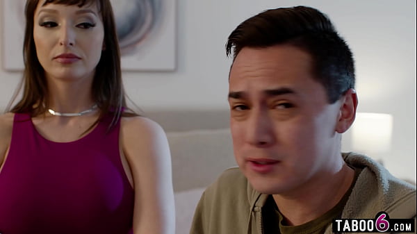 Play MP4 - Cheating husband cucked by his stepson when he fucked stepmom