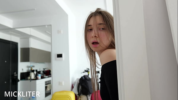 Play MP4 - My horny roommate dries my balls perfectly