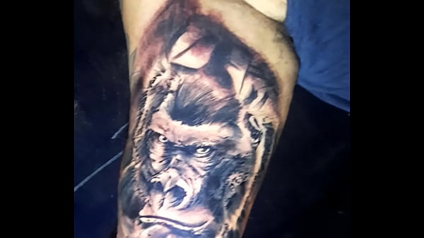 Tattoo na pele  arte na vida pra cimabora ali 