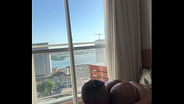 E Isso Que Acontece Quando Meu Pai Sai E Me Deixa Sozinho Minha Madrasta - Parte 1 thumbnail