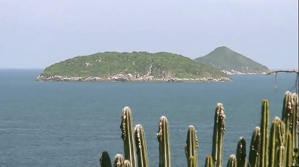 Nonton Hanna Pleasures Herself On The Hood Of A Convertible And Its Hot! thumbnail