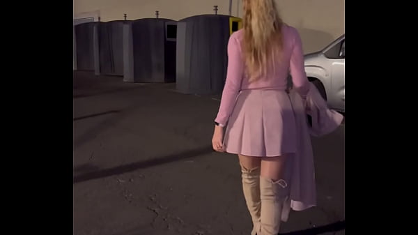 En allant d&icirc;ner au Cap quelques jours auparavant, tu m'accompagnes? 