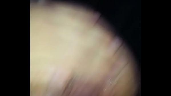 Big dildo anal fucking with big gape 