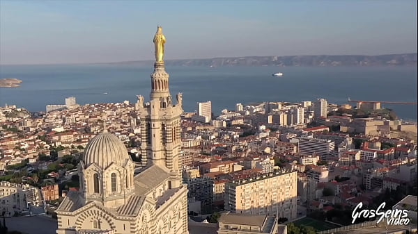 Nonton Jess Et Ashley, Anges Aux Gros Seins, Aiment Se Faire Poutrer Ensemble thumbnail