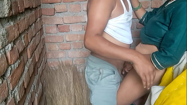 Play MP4 - indian newly married women