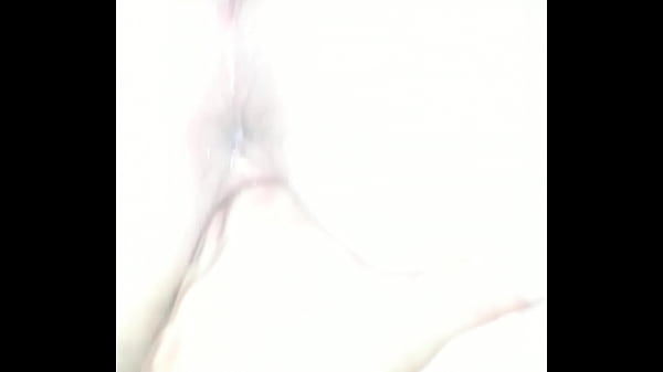 Nonton En Confinamiento ,disfrutando thumbnail