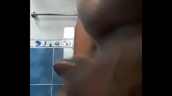 Play MP4 - Mi amigo de xvideos me regala su venida vean cuanta leche para mi