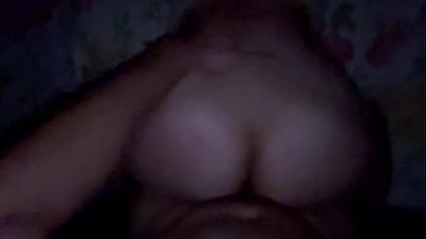 Play MP4 - La vecina y yo calladitos