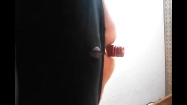 I love pushing large objects up my holes