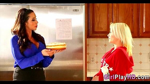 Girls who eat pussy 0652 