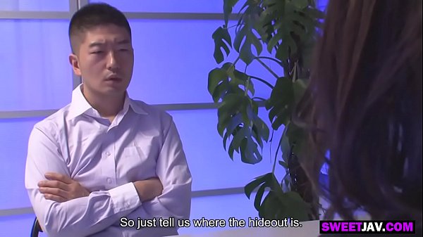 Play MP4 - the japanese police lady