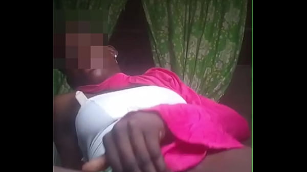 My horny girlfriend send me this while i was at work 