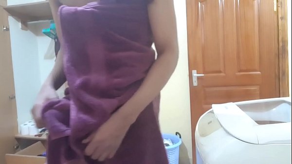 Play MP4 - What Kind Of Porn Is This &quest;