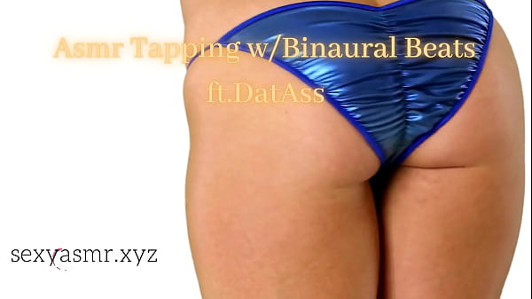 Slut shaking her fine ass