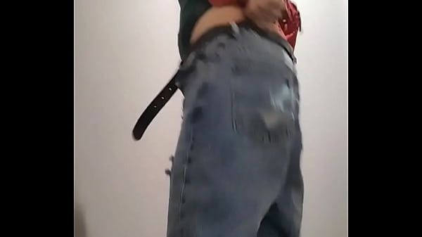 Qui r&ecirc;ve d'&ecirc;tre un jean je remballe tout apr&egrave;s ma soir&eacute;e bowling si tu 