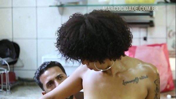 A safada da aniaty mostrando que ama pau branco compila&ccedil;&atilde;o