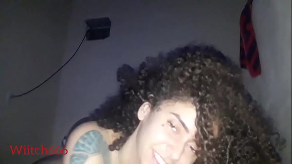 Play MP4 - Ex veio fazer visitinha e fiquei toda meladinha&period; Safado arrombou meu cu e gozou dentro&period; COMPLETO NO RED