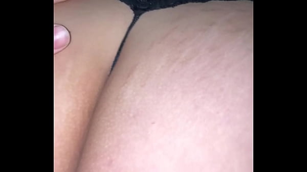 Culona En Hilo Negro thumbnail