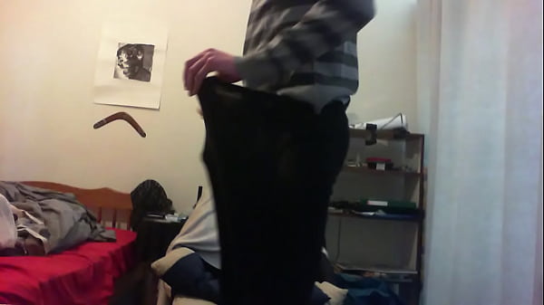 Play MP4 - Big dick surprise