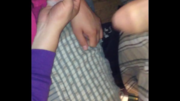 Play MP4 - Playing With Aunt 2