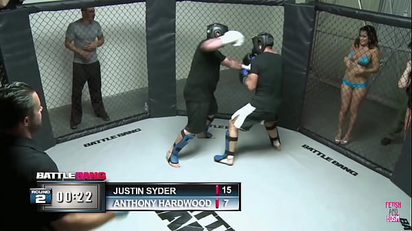 Curly brunette Lexi Summer rides_a guys cock likea real_cowgirl