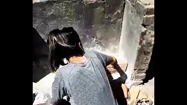 bonneyuwu - viviendo en la calle,hago pis en publico,argentina 