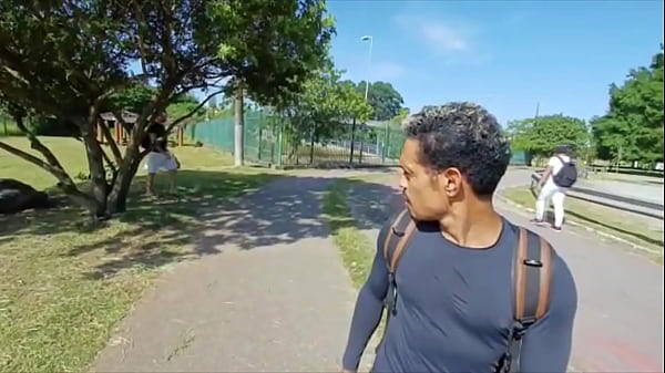 Massetando Esse Rabo No Mato thumbnail