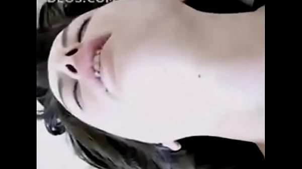 Play MP4 - 019 replaced white couple homemade clothed gystyle satin lingerie rimming heels stockings pov