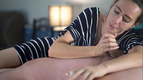 Nonton Couple&rsquo;s Bedroom Blowjob &ndash; Amateur Action thumbnail