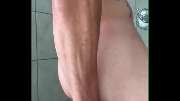 Play MP4 - Shower time with a little fun