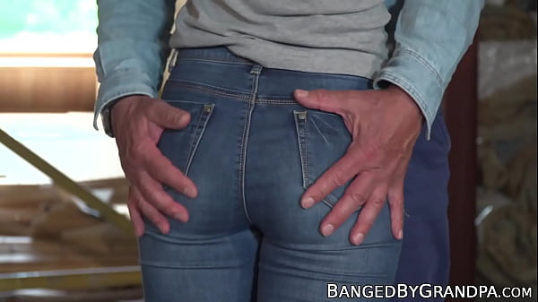 Pretty young babe tastes grandpas cum 