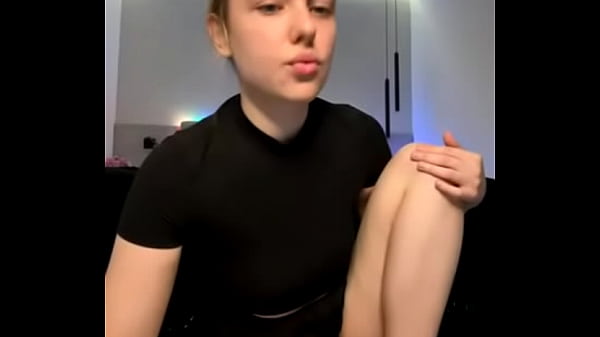 Fingering pink virgin pussy 