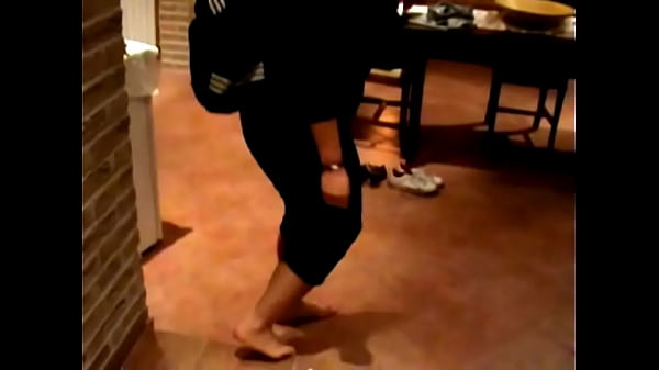 Fetish Obsession For Female Weight thumbnail