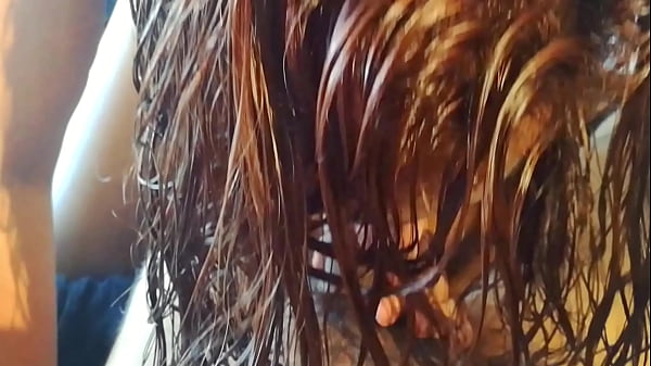 Milf putona le encanta la leche en la boca-Clip 