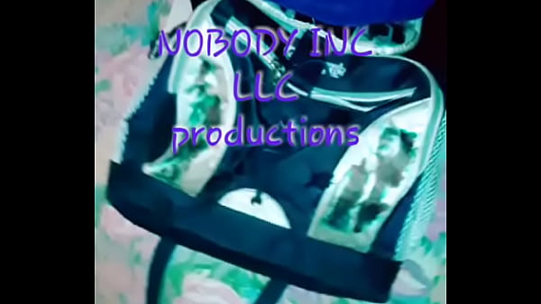 Nonton Sucks The Air Out Bj thumbnail