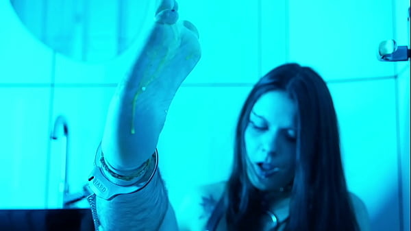 Dirty toes and soles for a snack