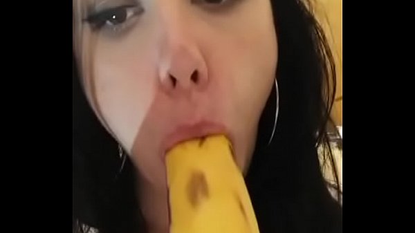 Horny homemade slut c ona banana