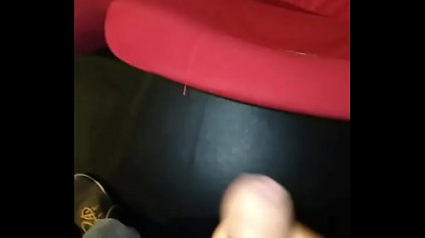 Le g&eacute;n&eacute;rique de fin au cin&eacute; sert &agrave; se masturber 