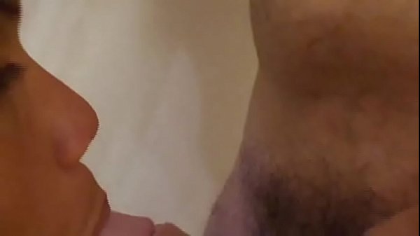 Play MP4 - A ninfeta vai at&eacute; o AP do Ted fazer uma visita e acaba levando rola - Juliana Silva