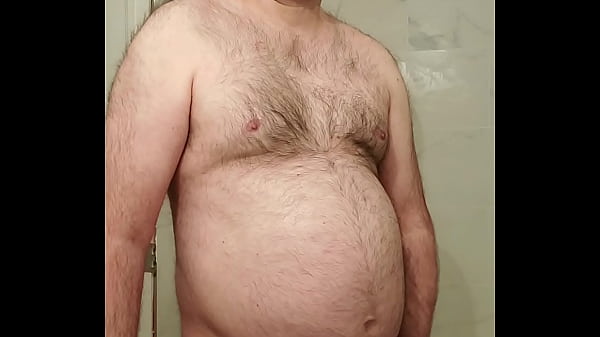 Play MP4 - Nude Martin Lavall&eacute;e mastubates&comma; ejaculates and eats his sperm