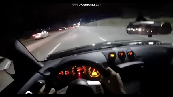 GOSTOSO DANDO DRIFTE AROMBANDO O CU DA RUA