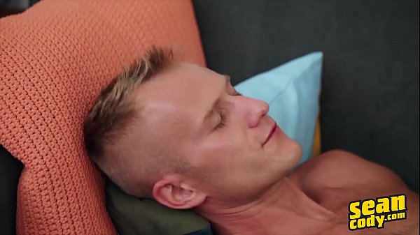 Play MP4 - Hunk Couple Having A Rough Raw Anal Fuck - Sean Cody