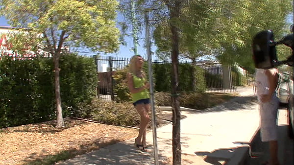 Nonton Teagan Summers Takes A Big Cock For Her Teeny Bopper Club Initiaton thumbnail