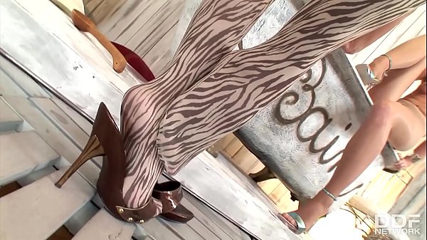 Play MP4 - Nonstop lesbian foot play with Lepidoptera and Mya Diamond in pantyhose